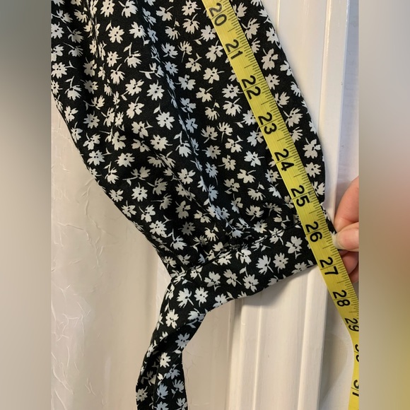 Black & White Floral Dress - Picture 10 of 10